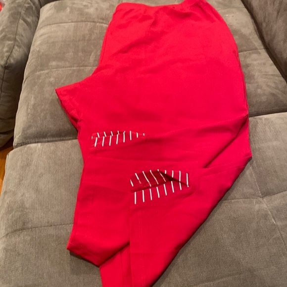 Catherine’s suprema pockets,red and white stripe at bottom nwot - Picture 1 of 6